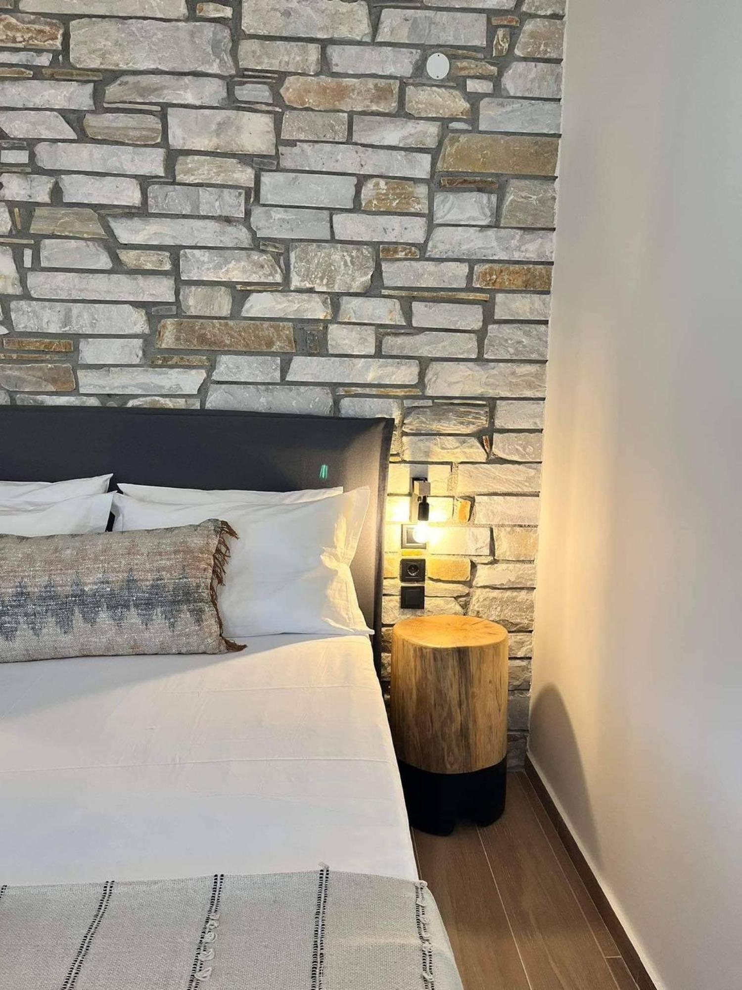 Peri Elxis Luxury Suites Mourésion Eksteriør billede