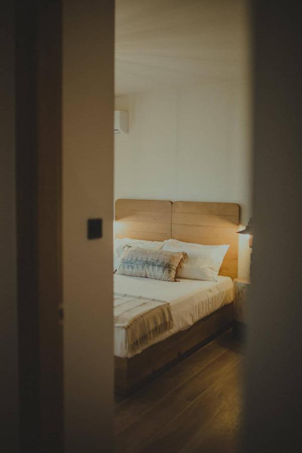 Peri Elxis Luxury Suites Mourésion Eksteriør billede